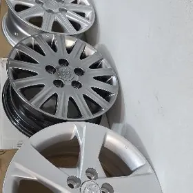 Diskalar paket täze