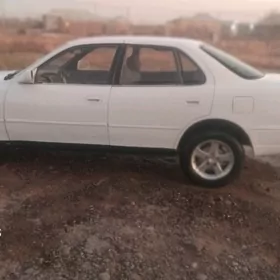 Toyota Camry 1992