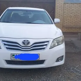 Toyota Camry 2008