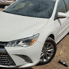 Toyota Camry 2017