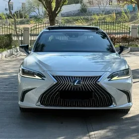 Lexus ES 350 2019