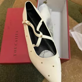 обувь 39 размер