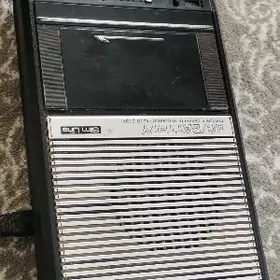 Magnitofon Магнитофон.