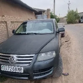 Volkswagen Touareg 2004