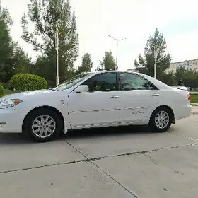 Toyota Camry 2003