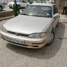 Toyota Camry 1993
