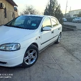 Opel Astra 2000
