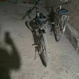 Sportiwniy welosiped