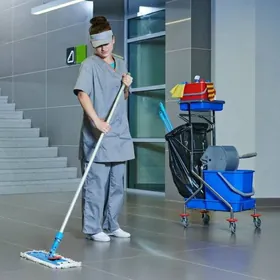 требуется уборщица