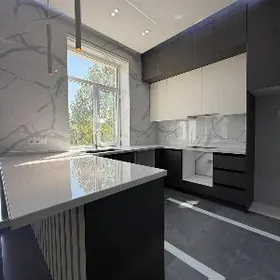 30 мкр 533 квартал 3 ком 100м2