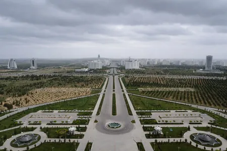 Bir görseň güneşli, bir görseň ýagyş: şu hepde howa maglumaty nähili