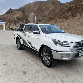 Toyota Hilux 2022