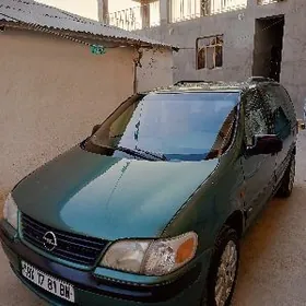 Opel Sintra 1999