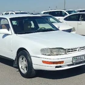 Toyota Camry 1991