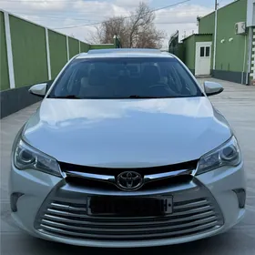 Toyota Camry 2016