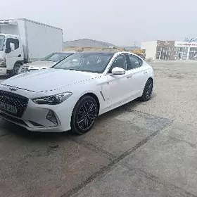 Genesis G70 2020