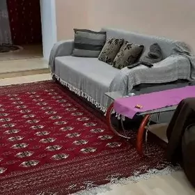 Свобода Байрам Хан аллея