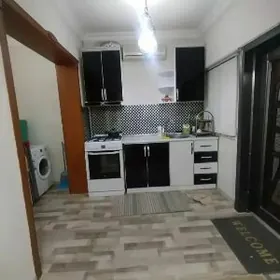 Аренда В Центре 1 этаж 4 ком