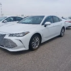 Toyota Avalon 2021
