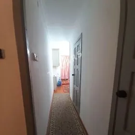 10 mkr satlyk Jay eyesinden