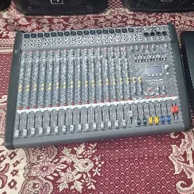 Dynacord Powermate 1600 pult