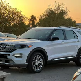 Ford Explorer 2021