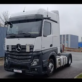 Mercedes-Benz ACTROS 3331 2022