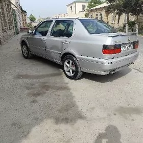 Volkswagen Vento 1996