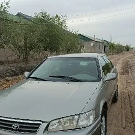 Toyota Camry 1999