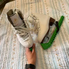 коньки для фигурного катания