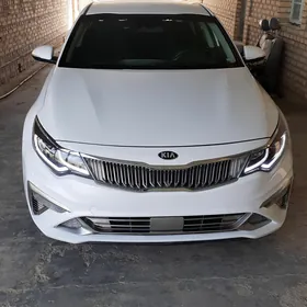 Kia Optima 2020