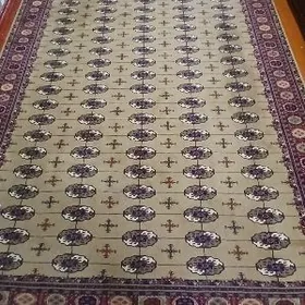 Ковёр шерстяной