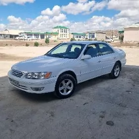 Toyota Camry 2001