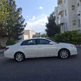 Toyota Avalon 2008
