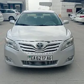 Toyota Camry 2010