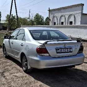Toyota Camry 2003