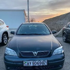 Opel Astra 1998