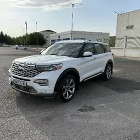 Ford Explorer 2020