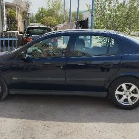 Opel Astra 2001