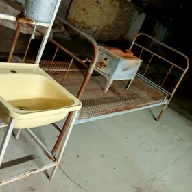 КРОВАТЬ ЖЕЛЕЗНЫЙ