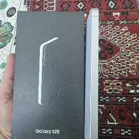 Samsung S25 12 256gb