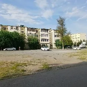 3-мкр 3-ком 72м² 2-эт панелька