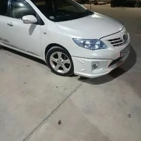 Toyota Corolla 2013