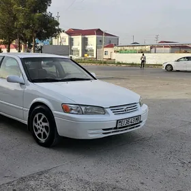 Toyota Camry 1999