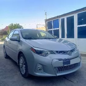 Toyota Corolla 2014