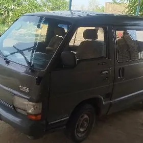Toyota Hiace 1988