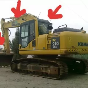 Komatsu PC210LC-11 2008