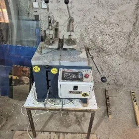 УТЮК для пластика окин и двери