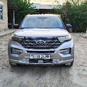 Ford Explorer 2021