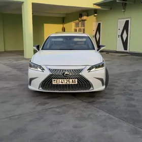 Lexus ES 350 2019